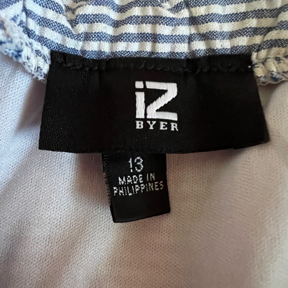 Blue & white striped seersucker dress.  Size 13 (women’s medium).  Like new. - Picture 4 of 5
